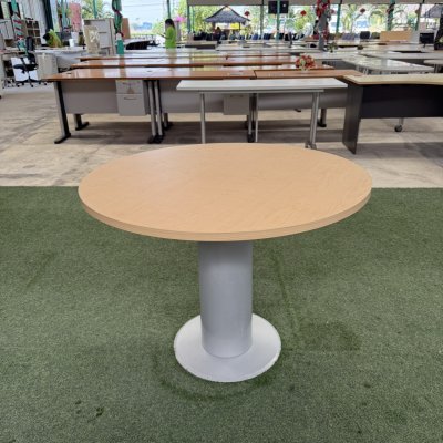 โต๊ะประชุมทรงกลม 4 ที่นั่ง