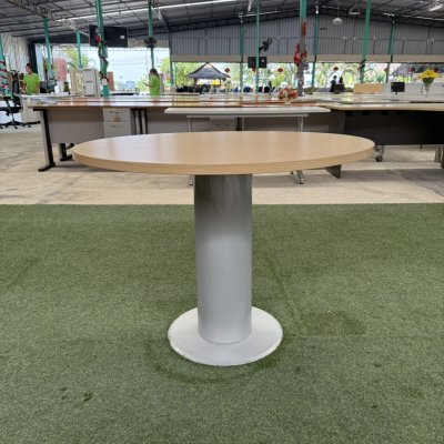 โต๊ะประชุมทรงกลม 4 ที่นั่ง