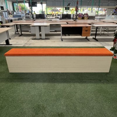 เก้าอี้สตูล