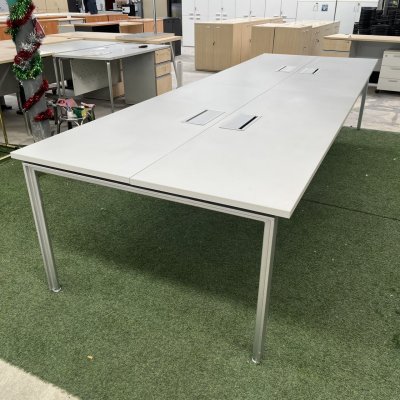 โต๊ะประชุม 10 ที่นั่ง