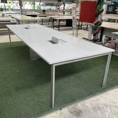 โต๊ะประชุม 10 ที่นั่ง