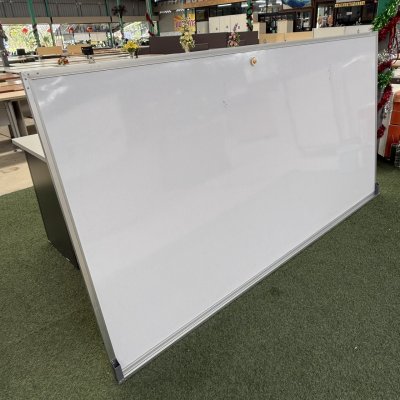 กระดานไวท์บอร์ด แขวนผนัง