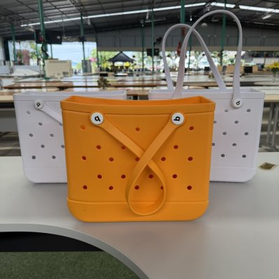 กระเป๋าถือ EVA (ใหญ่)