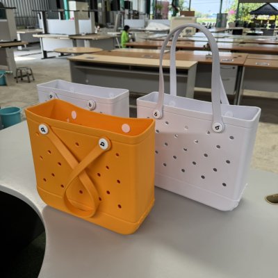 กระเป๋าถือ EVA (ใหญ่)