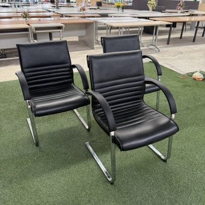 เก้าอี้รับรอง