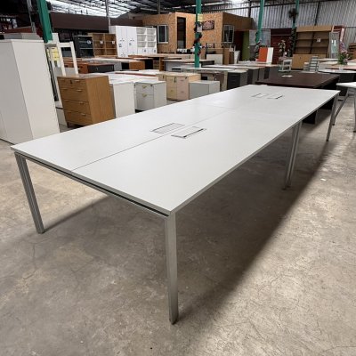 โต๊ะประชุม 6-8 ที่นั่ง