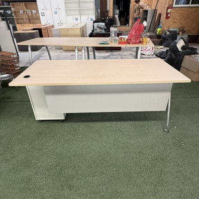 โต๊ะทำงานผู้บริหาร