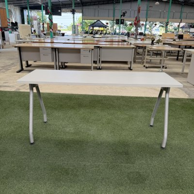 โต๊ะอเนกประสงค์