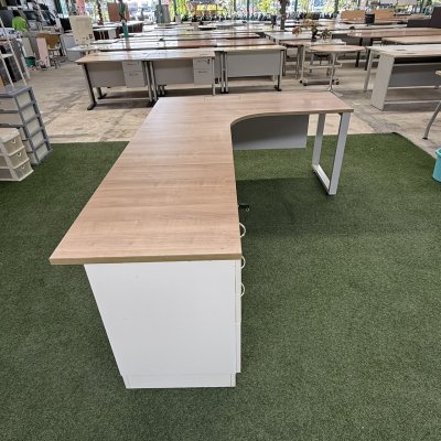 โต๊ะทำงานผู้บริหารทรง L