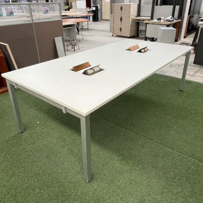 โต๊ะประชุม 6-8 ที่นั่ง (สีขาว)