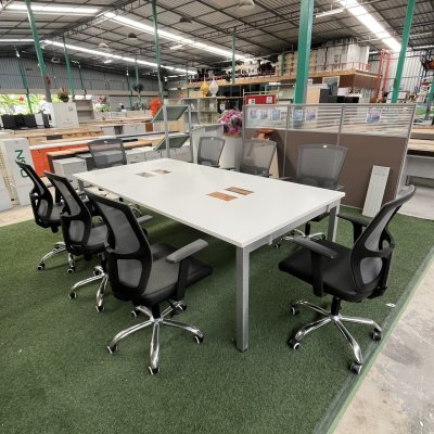 โต๊ะประชุม 6-8 ที่นั่ง (สีขาว)