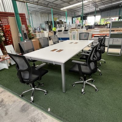 โต๊ะประชุม 6-8 ที่นั่ง (สีขาว)