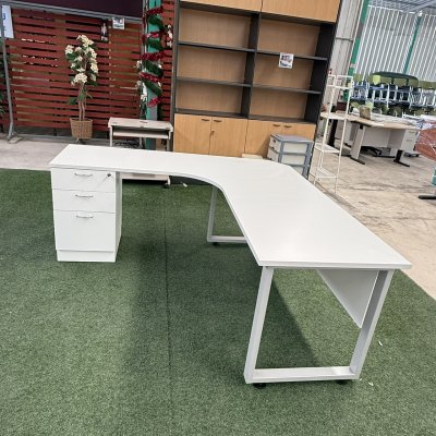 โต๊ะทำงานผู้บริหารทรง L