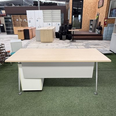 โต๊ะทำงานผู้บริหาร