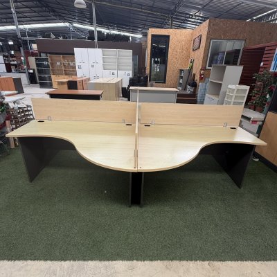 โต๊ะทำงานกลุ่ม 4 ที่นั่งทรง L