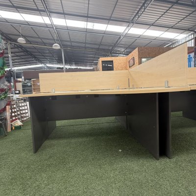 โต๊ะทำงานกลุ่ม 4 ที่นั่งทรง L