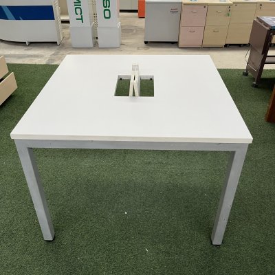 โต๊ะอเนกประสงค์ (สีขาว)