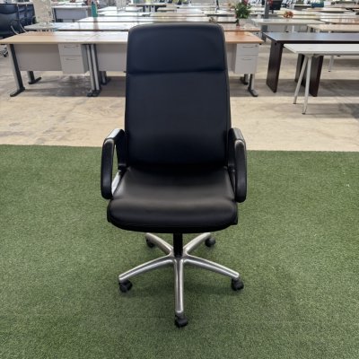 เก้าอี้ผู้บริหาร