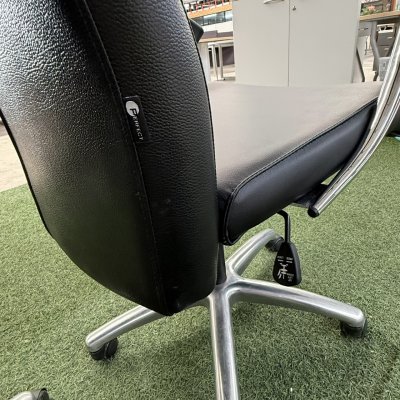 เก้าอี้ผู้บริหาร