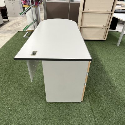 โต๊ะทำงานผู้บริหาร (สีเทาอ่อน)