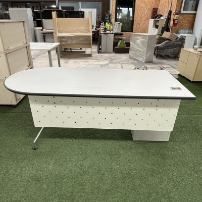 โต๊ะทำงานผู้บริหาร (สีเทาอ่อน)