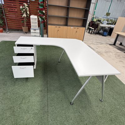 โต๊ะทำงานผู้บริหารทรง L