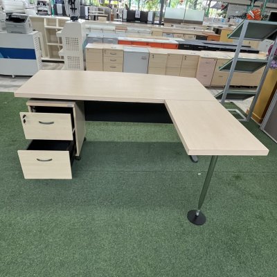 โต๊ะทำงานผู้บริหารทรง L