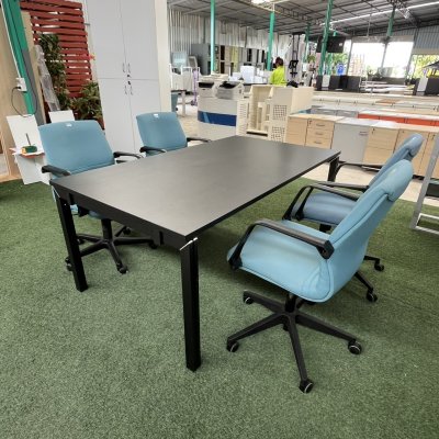โต๊ะประชุม 4-6 ที่นั่ง