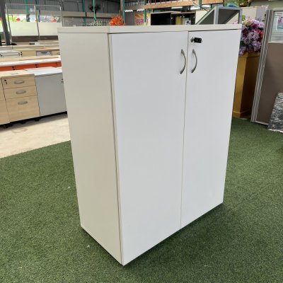 ตู้เอกสาร 2 บานเปิด (สีขาว)