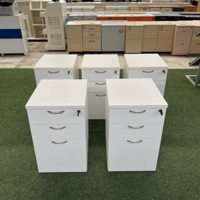 ตู้ลิ้นชักใต้โต๊ะ (สีขาว)