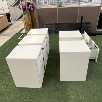 ตู้ลิ้นชักใต้โต๊ะ (สีขาว)