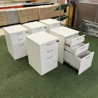 ตู้ลิ้นชักใต้โต๊ะ (สีขาว)