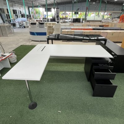 โต๊ะทำงานผู้บริหารทรง L