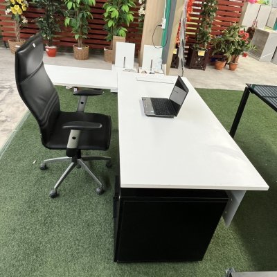 โต๊ะทำงานผู้บริหารทรง L