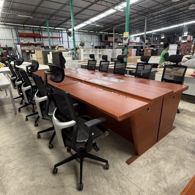 โต๊ะประชุม 10 ที่นั่ง