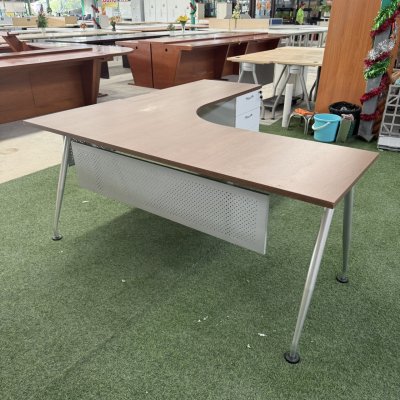 โต๊ะทำงานผู้บริหารทรง L