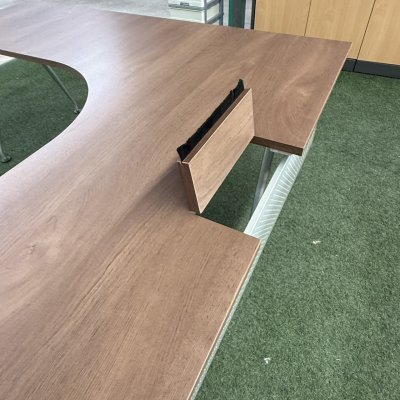 โต๊ะทำงานผู้บริหารทรง L