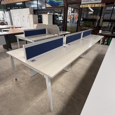 โต๊ะทำงานกลุ่ม 6 ที่นั่ง