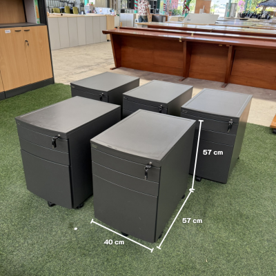 ตู้ลิ้นชักเหล็กใต้โต๊ะ