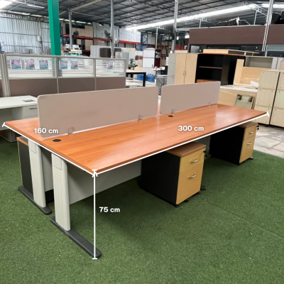 โต๊ะทำงานกลุ่ม 4 ที่นั่ง