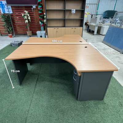 โต๊ะทำงานผู้บริหารทรง L