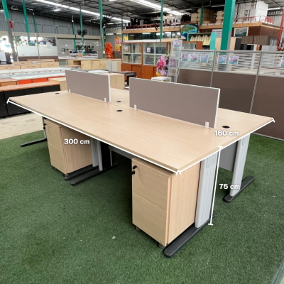 โต๊ะทำงานกลุ่ม 4 ที่นั่ง