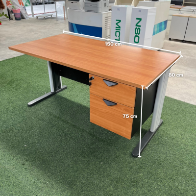 โต๊ะทำงานมีลิ้นชัก