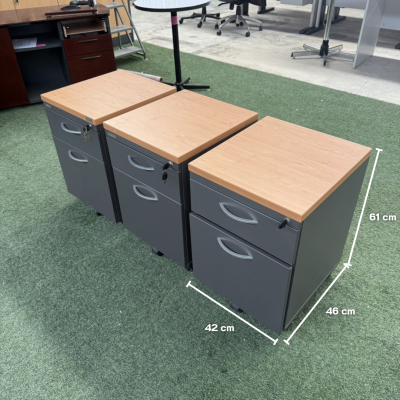 ตู้ลิ้นชักใต้โต๊ะ