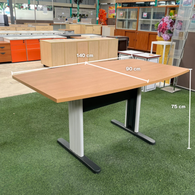 โต๊ะประชุม 4 ที่นั่ง