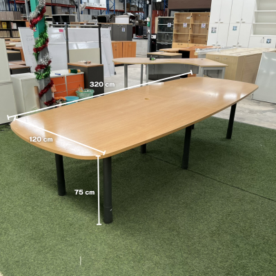 โต๊ะประชุม 10 ที่นั่ง