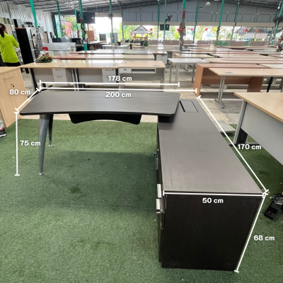 โต๊ะทำงานผู้บริหารทรง L