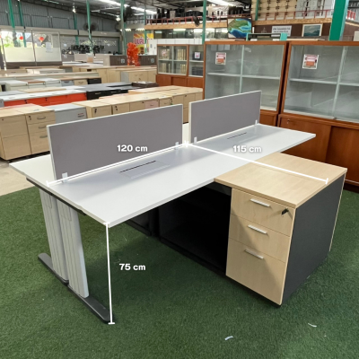โต๊ะทำงานกลุ่มทรง L 4 ที่นั่ง (สีขาว)