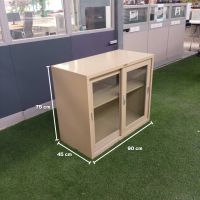 ตู้เหล็กบานเลื่อนกระจก