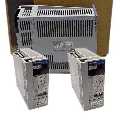 交流伺服驅動器 MR-J2S-70B 三菱。 交流伺服驅動器 MR-J2S-70B 三菱。